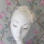 Ivory silk bow birdcage vei..